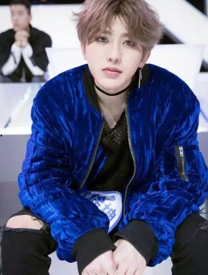 蔡徐坤爆料模板视频下载,揭秘爆料模板视频背后的制作秘密 第1张 蔡徐坤爆料模板视频下载,揭秘爆料模板视频背后的制作秘密 第1张