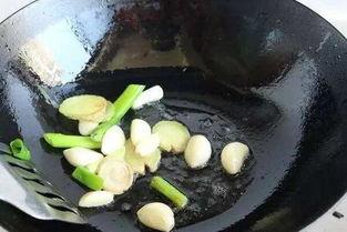 焖锅酱汁爆料视频大全,揭秘视频大全中的美味秘诀 第1张 焖锅酱汁爆料视频大全,揭秘视频大全中的美味秘诀 第1张